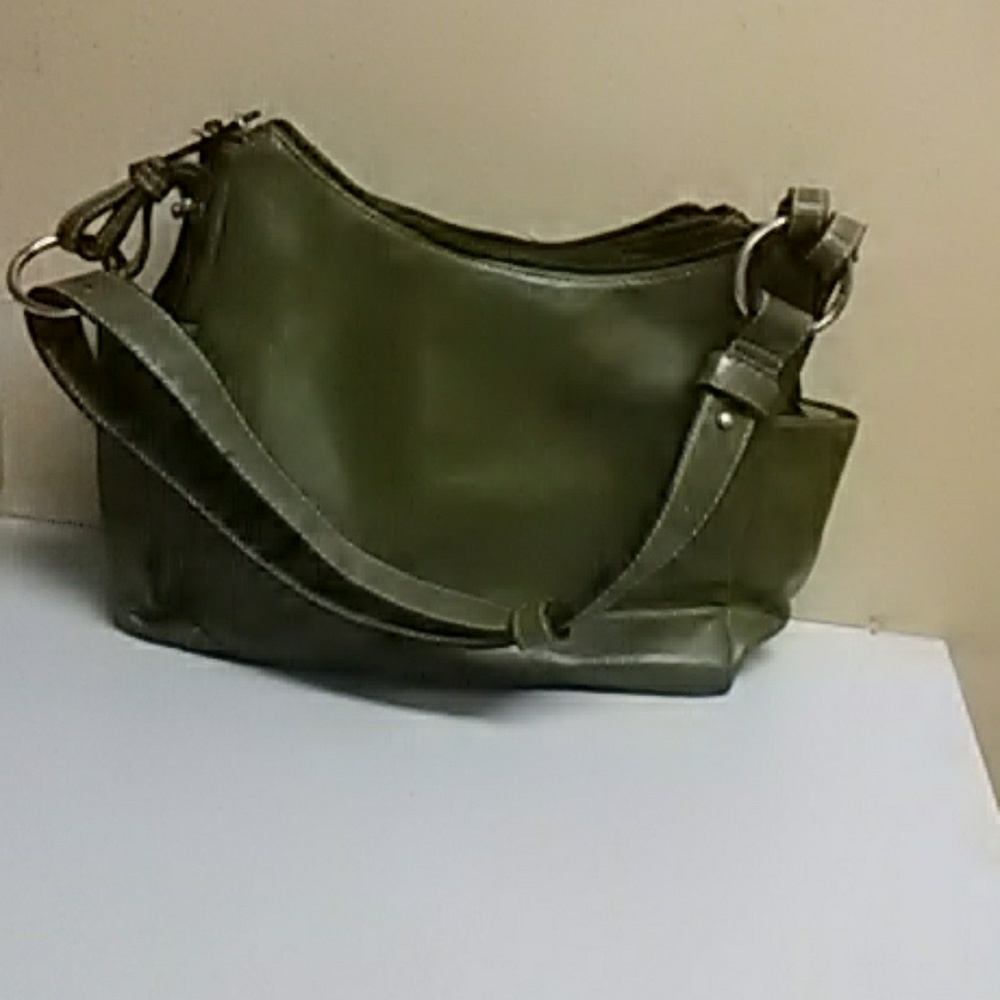Green purse